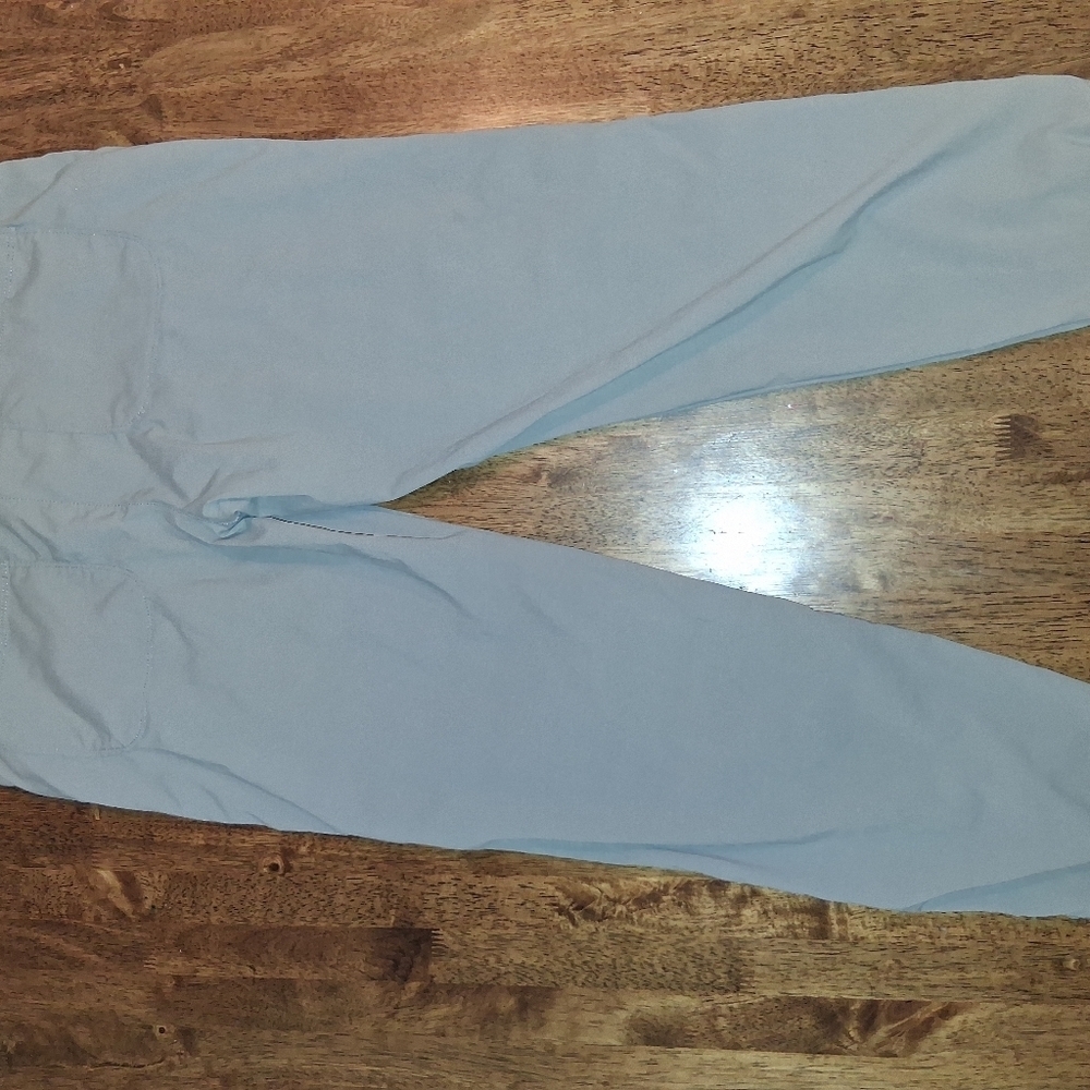 Athleta Trekkie Jogger 2.0 Pants Gray Beige UPF 50+ Rip Stop Gorp Core 10 - Picture 7 of 7